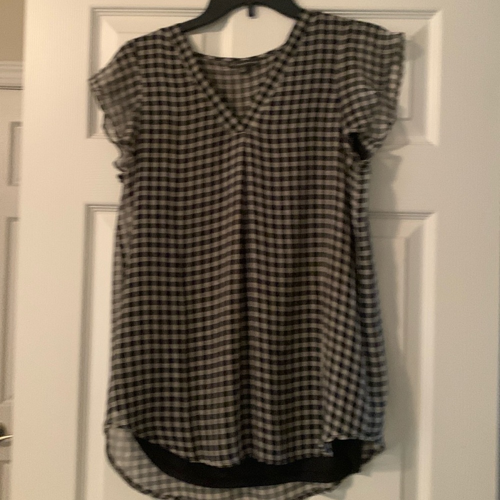 Like New Adrianna Papell sleeveless black and gray top